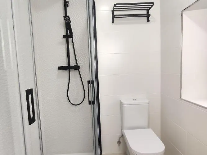 Oleo Auto Check-in 게스트하우스 3*