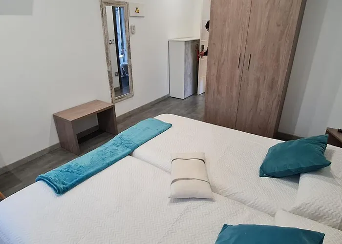 Oleo Auto Check-in Guest house