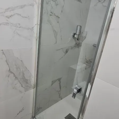 Oleo Auto Check-in 3* Santander